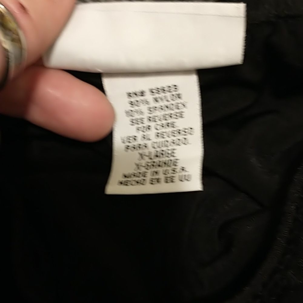 🎈3/$12 Kathy Ireland black skirt! - Picture 3 of 5